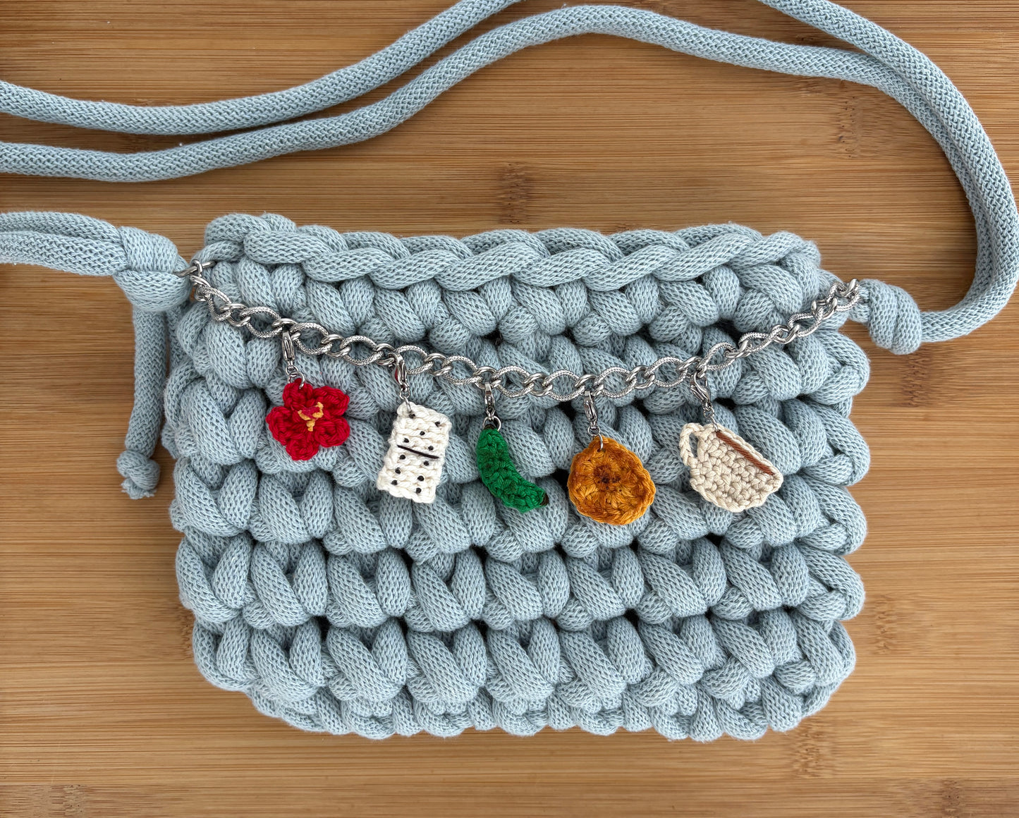 Cartera La Bori con Charms