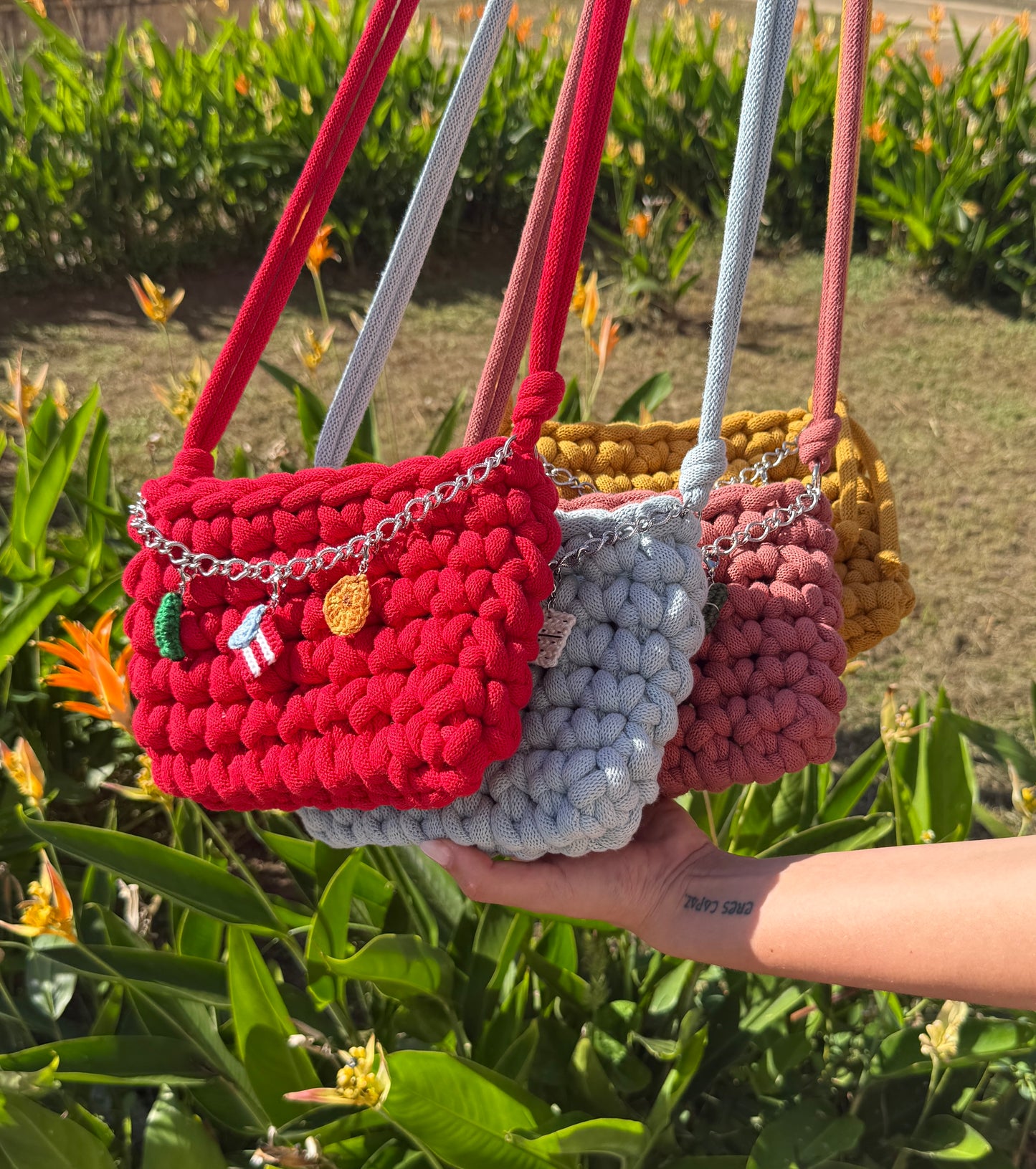 Cartera La Bori con Charms